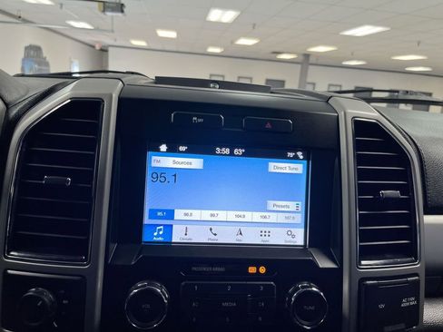 Used 2019 Ford F250 Lariat w/ Snow Plow Prep Package image 19