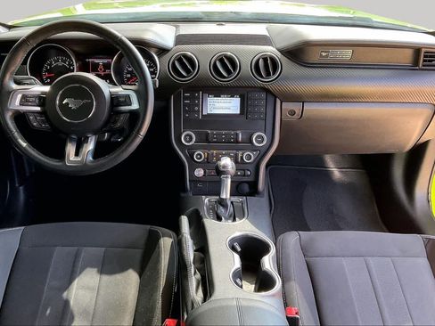 Used 2020 Ford Mustang Coupe RWD image 14