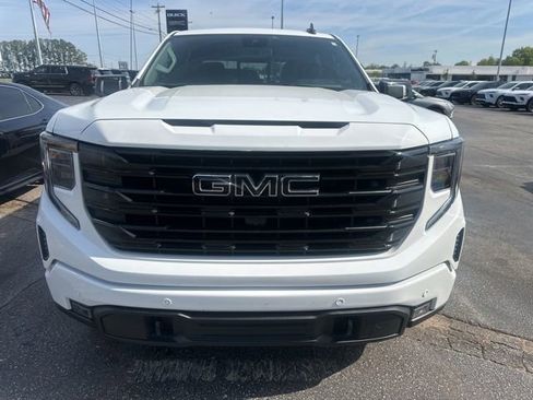 Certified 2024 GMC Sierra 1500 Elevation w/ Elevation Premium Package image 3