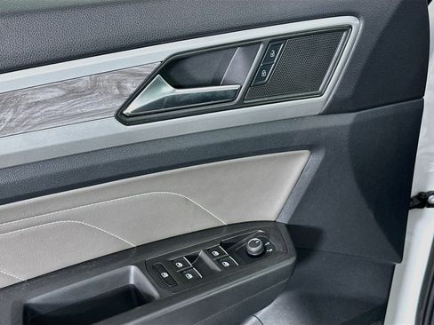 Used 2023 Volkswagen Atlas Cross Sport SE w/ Panoramic Sunroof Package FWD image 15