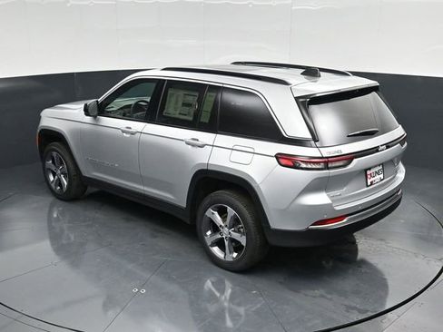 New 2026 Jeep Grand Cherokee Limited AWD/4WD image 50