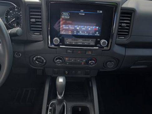 Used 2024 Nissan Frontier S w/ Technology Package AWD/4WD image 15