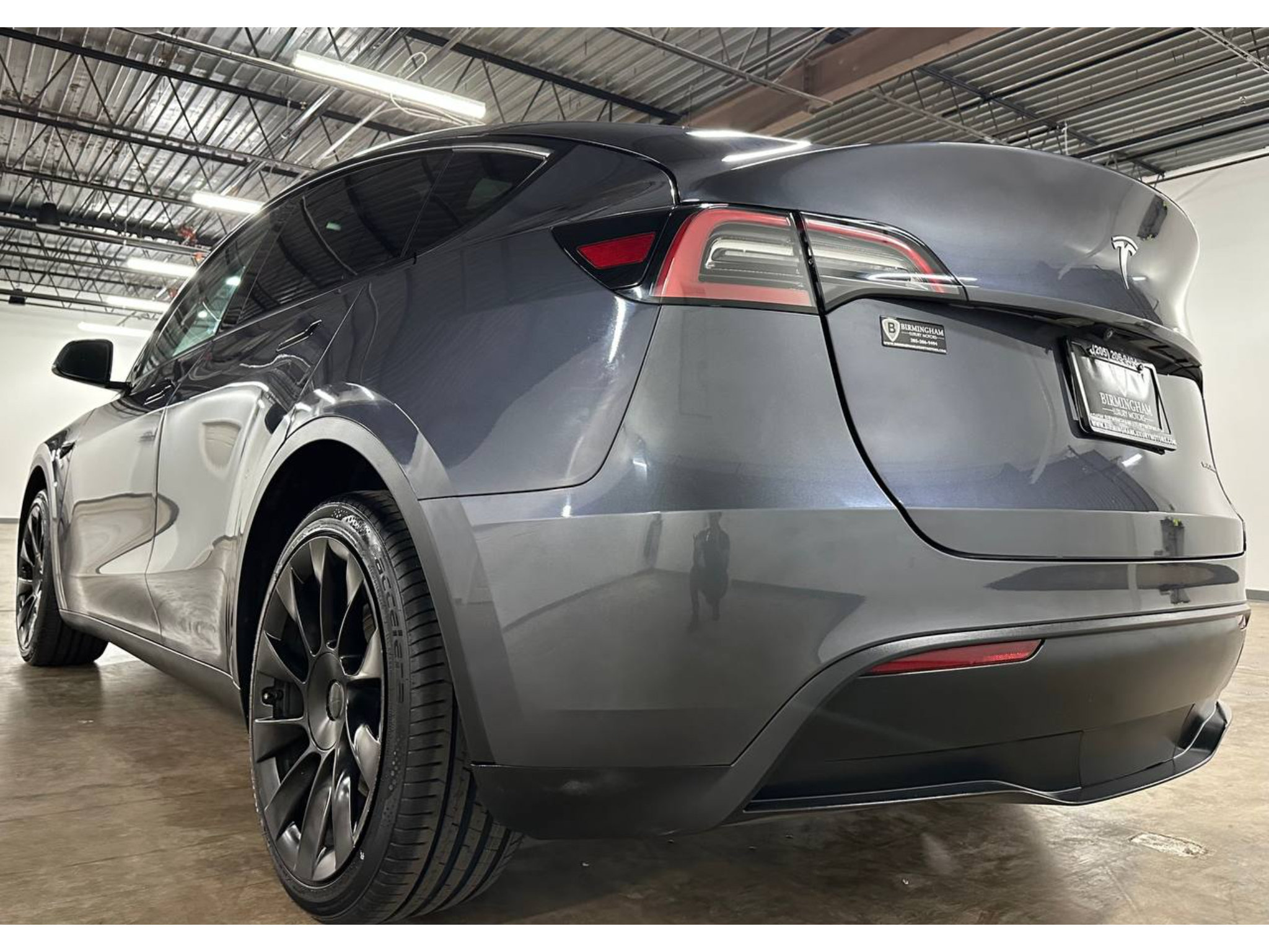 Used 2023 Tesla Model Y Long Range AWD/4WD image 14