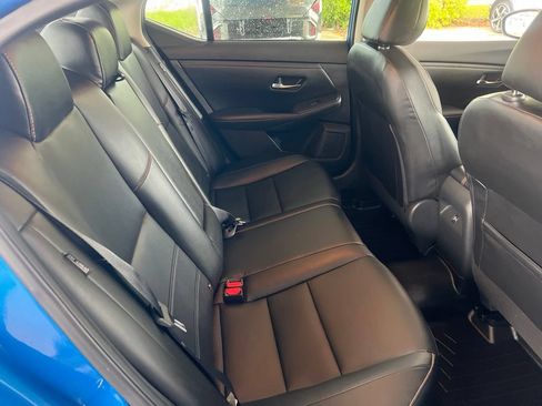 Used 2020 Nissan Sentra SR w/ Premium Package FWD image 13