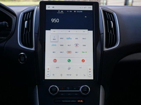 Used 2024 Ford Edge SEL w/ Convenience Package image 33