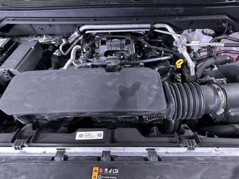 New 2026 GMC Canyon Elevation w/ Convenience Package image 56