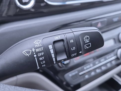 Used 2021 Kia Sedona EX w/ EX Premium Package FWD image 27