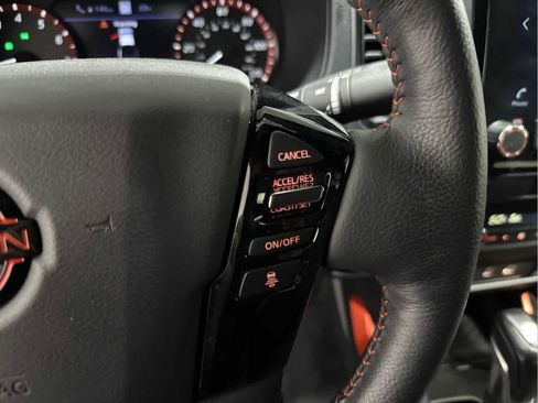 Used 2023 Nissan Frontier PRO-4X w/ Pro Convenience Package image 15