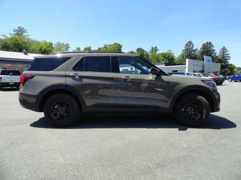 New 2026 Ford Explorer Tremor w/ Tremor Ultimate Package AWD/4WD image 4