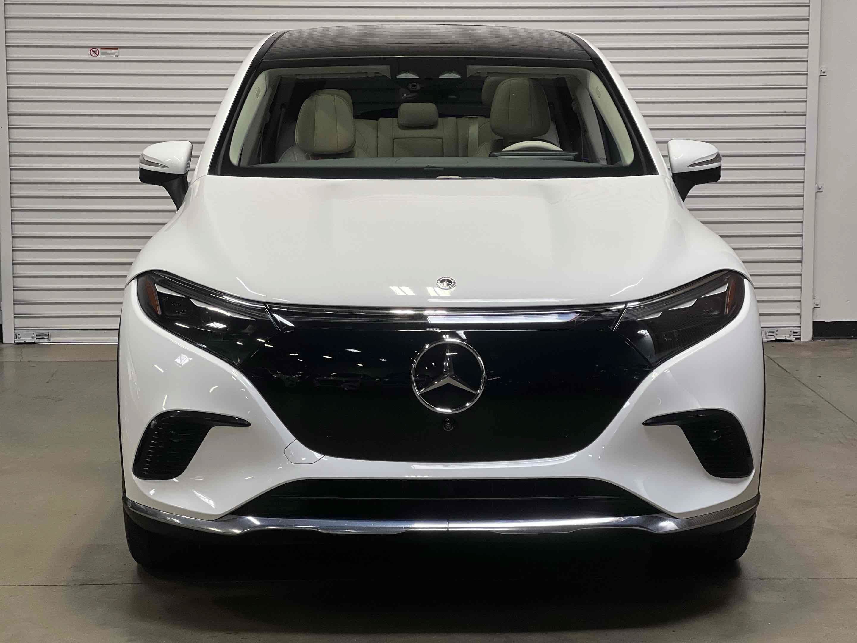 Used 2023 Mercedes-Benz EQS 450+ SUV image 14