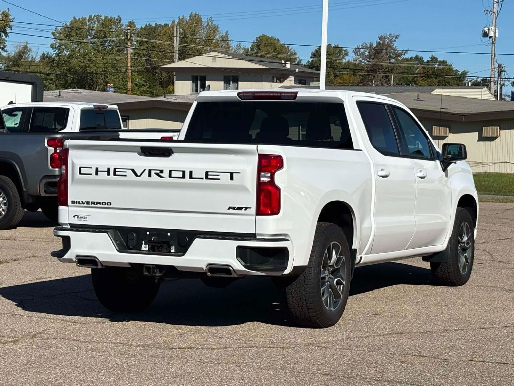 Used 2024 Chevrolet Silverado 1500 RST AWD/4WD image 29
