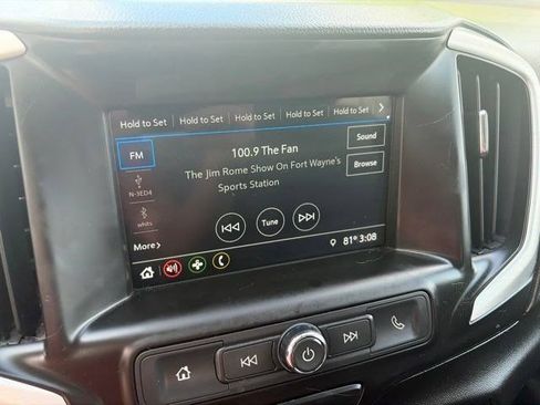 Used 2019 GMC Terrain SLE w/ LPO, Floor Liner Package AWD/4WD image 19