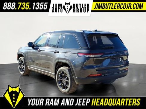 New 2025 Jeep Grand Cherokee Limited AWD/4WD image 3