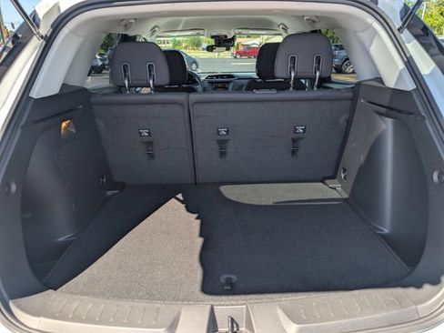 Used 2023 Chevrolet TrailBlazer LT FWD image 19