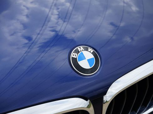 Used 2017 BMW 530i image 6