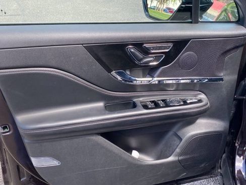 Used 2023 Lincoln Corsair FWD image 16