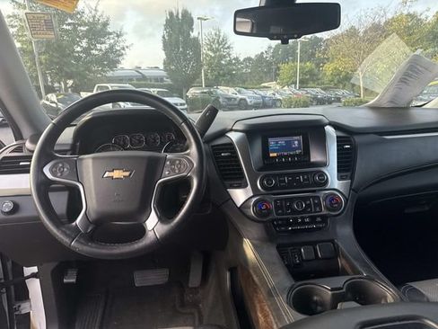 Used 2015 Chevrolet Tahoe LS RWD image 5