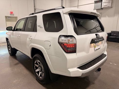 Used 2023 Toyota 4Runner TRD Off-Road AWD/4WD image 7