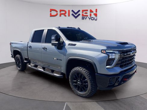 New 2026 Chevrolet Silverado 2500 LT w/ Trail Boss Package image 8