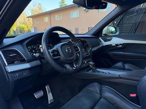 Used 2016 Volvo XC90 T6 R-Design w/ Vision Package image 21