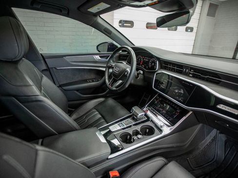 Used 2022 Audi S7 Prestige w/ Prestige Package image 16