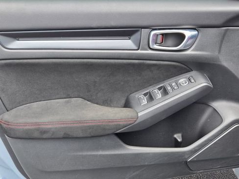 Used 2024 Honda Civic Type R image 12