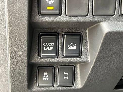 New 2025 Nissan Frontier PRO-4X w/ Pro Premium Package AWD/4WD image 25