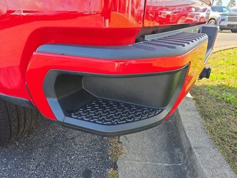 Used 2022 Chevrolet Silverado 1500 Custom image 14