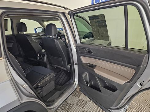 Used 2022 Volkswagen Atlas SE FWD image 24