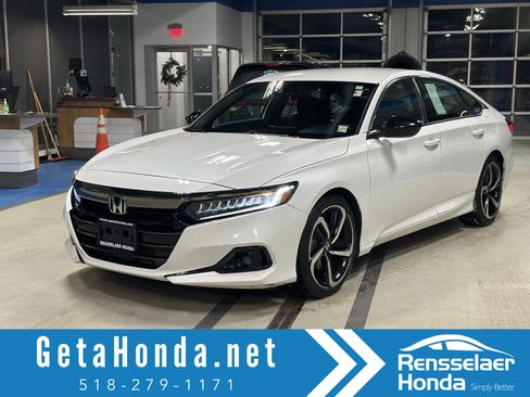 Used 2022 Honda Accord Sport image 1