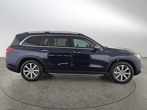Used 2020 Mercedes-Benz GLS 450 4MATIC image 2