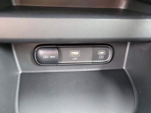 New 2025 Kia Seltos S image 22