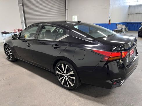 Used 2022 Nissan Altima 2.5 SR image 5