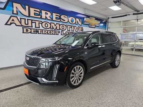 Used 2024 Cadillac XT6 Premium Luxury AWD/4WD image 1