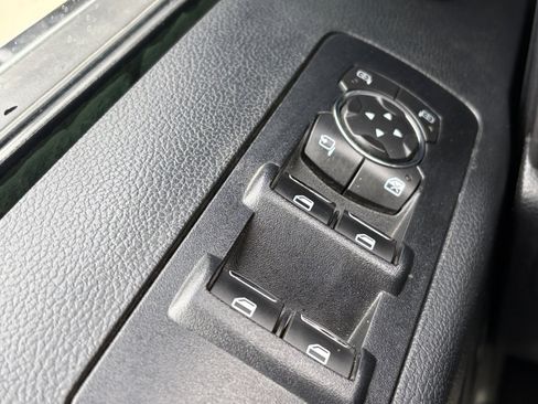 Used 2017 Ford F150 Limited AWD/4WD image 16