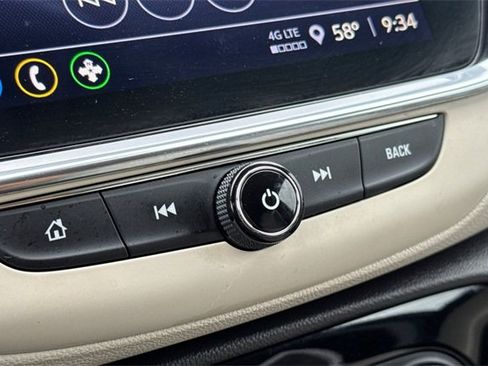 Used 2022 Buick Encore GX Preferred w/ Sport Touring Package image 31