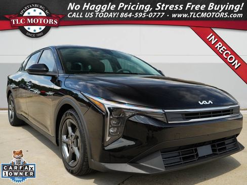 Used 2025 Kia K4 FWD image 1