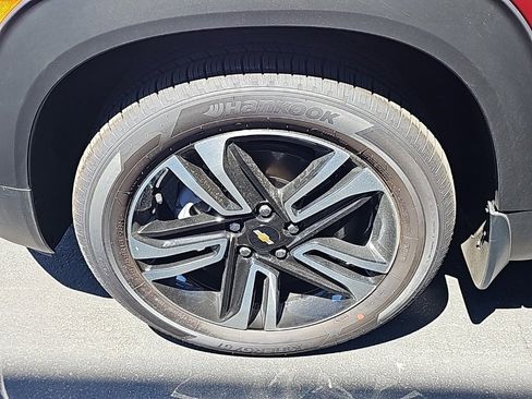 New 2025 Chevrolet TrailBlazer LT w/ Convenience Package image 9