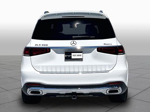 Used 2023 Mercedes-Benz GLS 450 4MATIC w/ AMG Line Exterior image 5