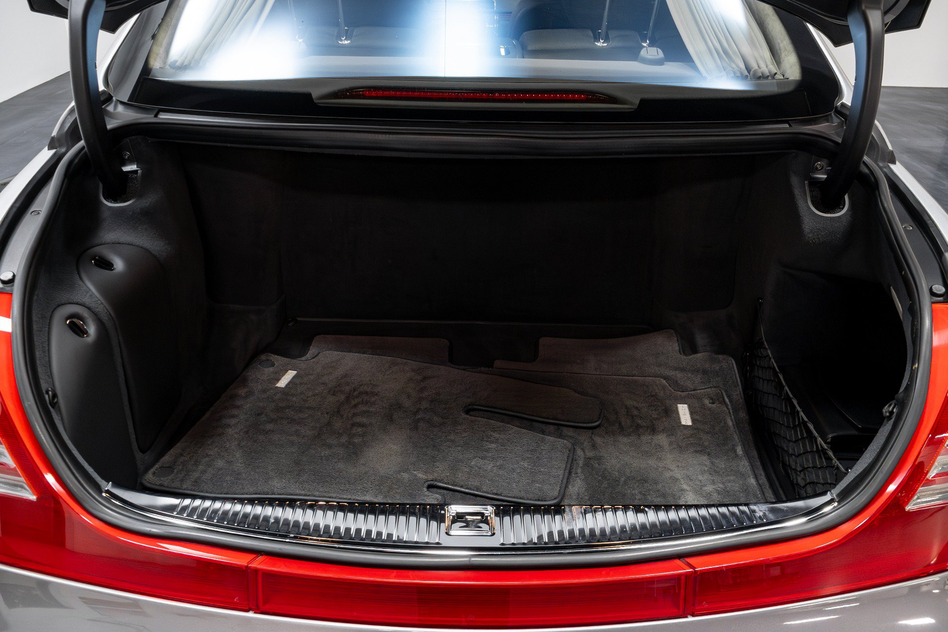 Used 2004 Maybach 57 RWD image 56