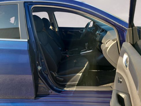 Used 2018 Nissan Sentra SR image 23