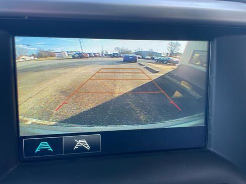 Used 2019 GMC Acadia SLE FWD image 27