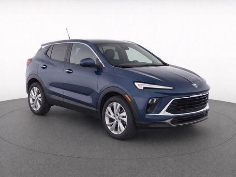 Certified 2024 Buick Encore GX Preferred FWD image 2