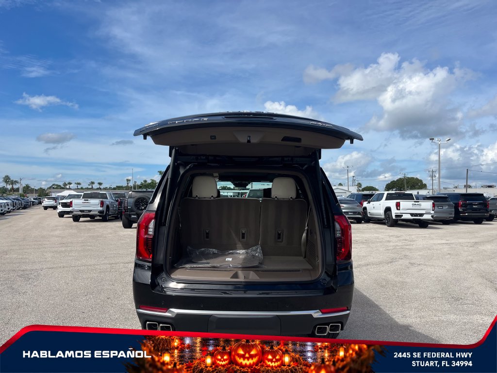 New 2027 GMC Yukon Denali w/ Denali Reserve Package AWD/4WD image 17