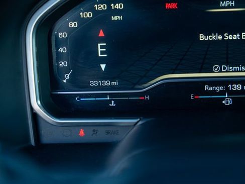 Used 2023 GMC Sierra 1500 AT4 image 31