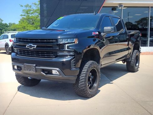Used 2021 Chevrolet Silverado 1500 RST AWD/4WD image 1