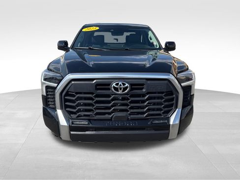 Used 2023 Toyota Tundra Limited w/ TRD Off-Road Package AWD/4WD image 9