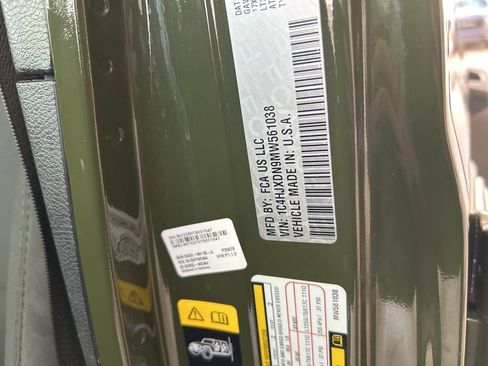 Used 2021 Jeep Wrangler Unlimited Sport image 40