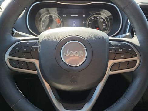 Used 2022 Jeep Cherokee Latitude Lux image 11