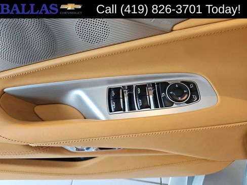 Certified 2021 Chevrolet Corvette Stingray Premium Conv w/ Z51 Performance Package RWD image 11